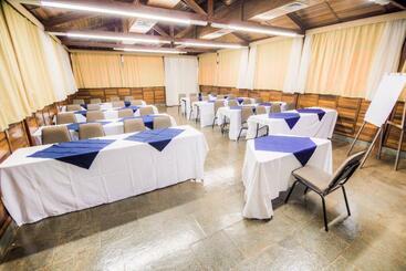 هتل Dan Inn Uberaba & Convenções