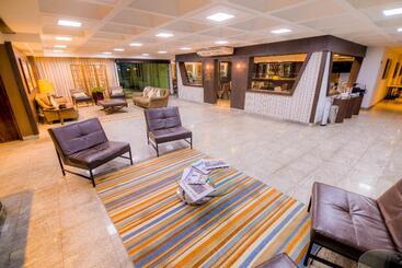 هتل Dan Inn Uberaba & Convenções