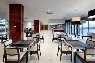 هتل Eurostars Zaragoza