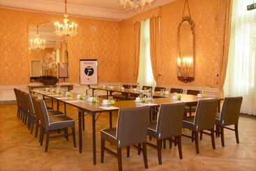 Fletcher Hotel Paleis Stadhouderlijk Hof