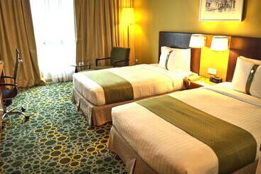 هتل Holiday Inn Melaka By Ihg