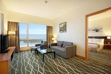 هتل Holiday Inn Melaka By Ihg