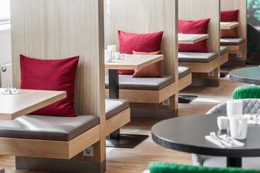 هتل Holiday Inn Munich   Leuchtenbergring, An Ihg