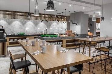 هتل Holiday Inn Munich   Leuchtenbergring, An Ihg