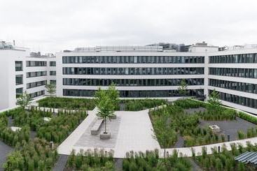 هتل Holiday Inn Munich   Leuchtenbergring, An Ihg