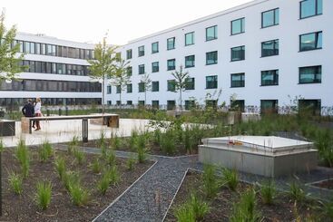 هتل Holiday Inn Munich   Leuchtenbergring, An Ihg