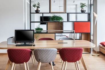 هتل Holiday Inn Munich   Leuchtenbergring, An Ihg