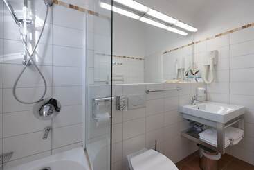 هتل Maistra Camping Koversada Uncovered Naturist Mobile Homes