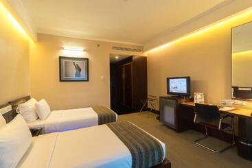 Manhattan Hotel Jakarta
