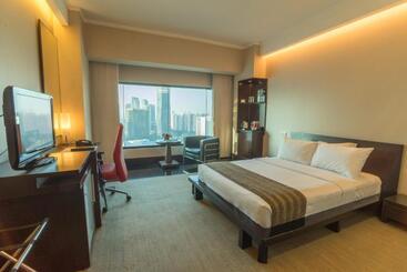 Manhattan Hotel Jakarta