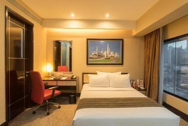 Manhattan Hotel Jakarta