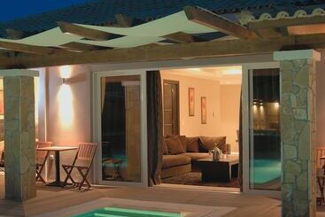 هتل Olympia Golden Beach Resort & Spa