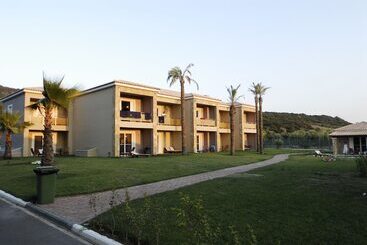 هتل Olympia Golden Beach Resort & Spa