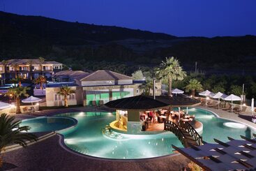 هتل Olympia Golden Beach Resort & Spa
