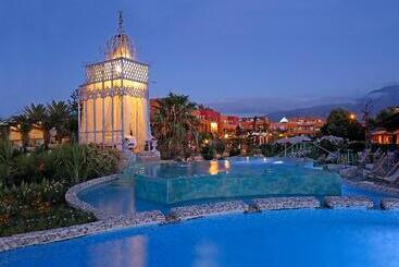 هتل Orpheas Resort