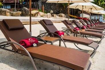 هتل Anavana Beach Resort