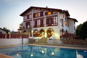 هتل & Residence Vacances Bleues Orhoitza