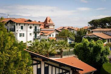 هتل & Residence Vacances Bleues Orhoitza