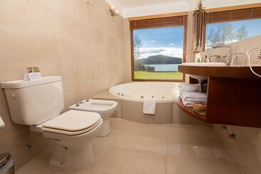 בית מלון כפרי Rochester Bariloche Suites & Spa