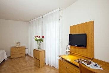 هتل Séjours & Affaires Paris Nanterre