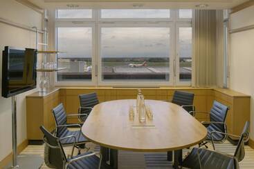 هتل Sheraton Brussels Airport