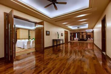 هتل The Westin Langkawi Resort & Spa