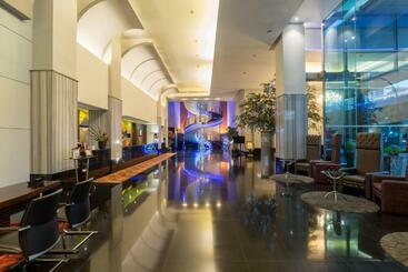Manhattan Hotel Jakarta