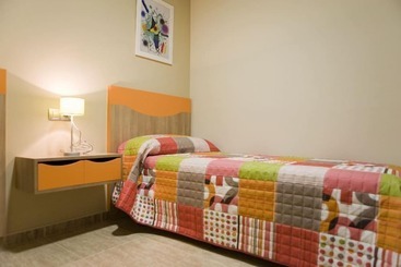 Y Apartamentos Conilsol