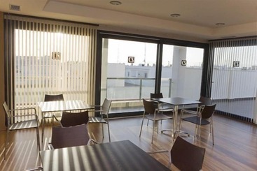 Y Apartamentos Conilsol