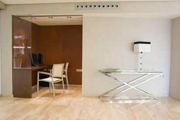 Y Apartamentos Conilsol