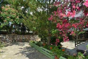 هتل Anofli Accommodation