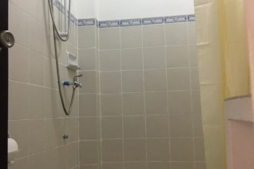 هتل Av Seven Resort