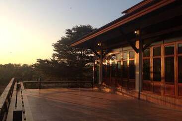 هتل Loesloei Garden Resort Phurua