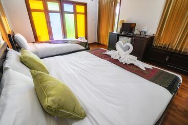هتل Loesloei Garden Resort Phurua