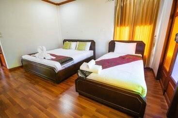 هتل Loesloei Garden Resort Phurua