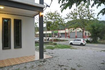 هتل Wave Langkawi Inn