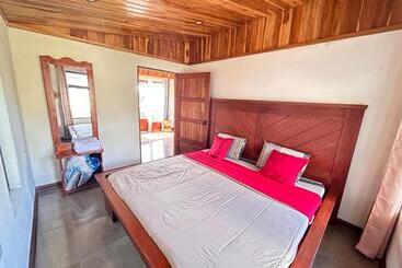 هاستل Monteverde Ecolove