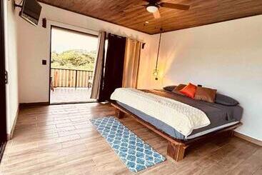 هاستل Monteverde Ecolove