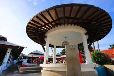 Al S Resort