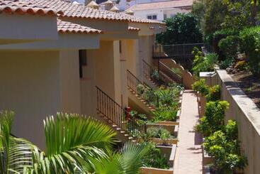 Apartamentos Playa De Los Roques