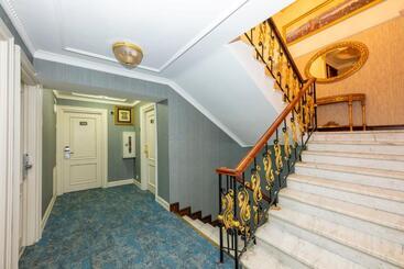 Arden City Hotel Special Category