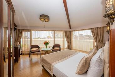Arden City Hotel Special Category