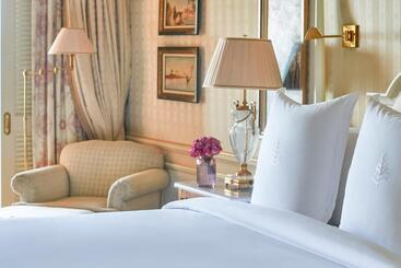 Four Seasons Hotel Alexandria At San Stefano