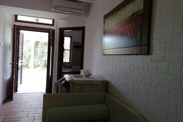 فندق Agriturismo Salinola