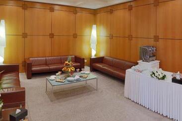 هتل L  Amphitrite Palace Resort & Spa