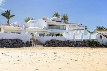 هتل L  Amphitrite Palace Resort & Spa