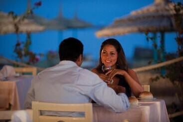 هتل Amwaj Oyoun Resort & Spa Sharm El Sheikh 