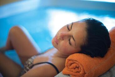 هتل Amwaj Oyoun Resort & Spa Sharm El Sheikh 