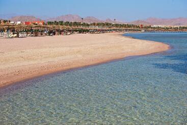 هتل Amwaj Oyoun Resort & Spa Sharm El Sheikh 