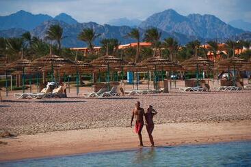 هتل Amwaj Oyoun Resort & Spa Sharm El Sheikh 